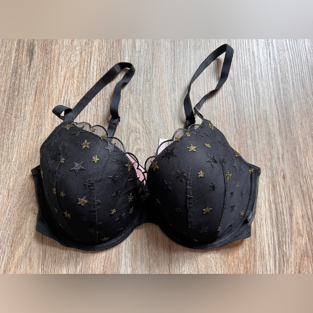 NWT VS Lined Demi 36D